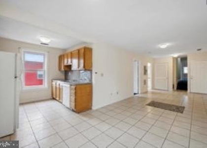 1617 W Oxford St - Photo 1