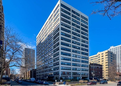 4180 N. Marine Drive, Unit A70 - Photo 1