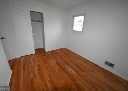 30 Van Buren Ave - Photo 1