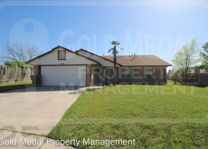 4704 Turtle Rock Dr. - Photo 1