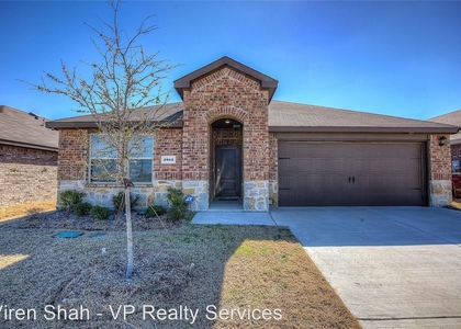 2912 Wooten Trl - Photo 1