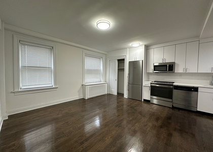 156 East 37th Street - Photo 1