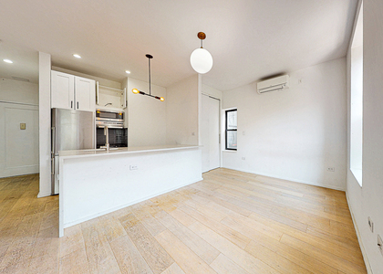 475 Central Park West - Photo 1