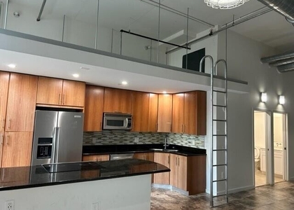 115 Ne 3rd Avenue - Photo 1