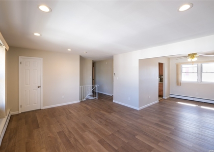 362 Sapir Street - Photo 1