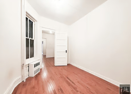 323a East 89th Street - Photo 1