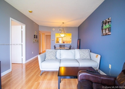 3020 Ne 32nd Ave - Photo 1