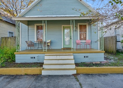 2334 W Walnut Street - Photo 1