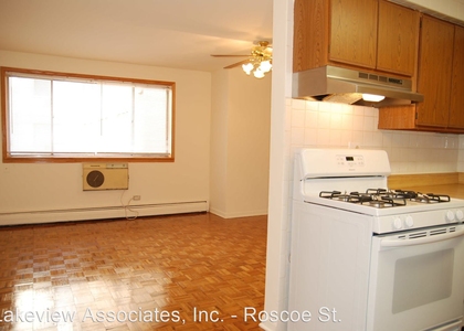 417 W. Roscoe - Photo 1