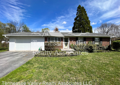 728 Piper Road - 1 - Photo 1