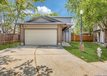 7822 Bantry Ct - Photo 1