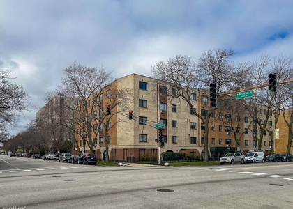 6954 N. Sheridan, Unit A504 - Photo 1