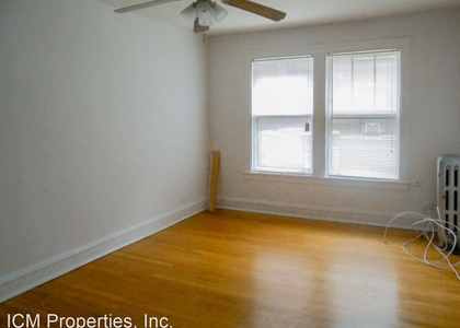 512 W. Cornelia Ave. - Photo 1