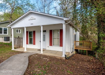 2203 Aster Rd - Photo 1