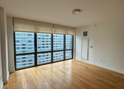 West 57th Street - Hell's Kitc - Photo 1