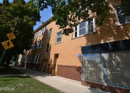 2508 W. Argyle, Unit 4 - Photo 1