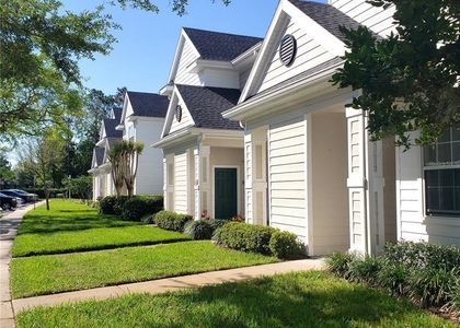 330 Southern Pecan Circle - Photo 1