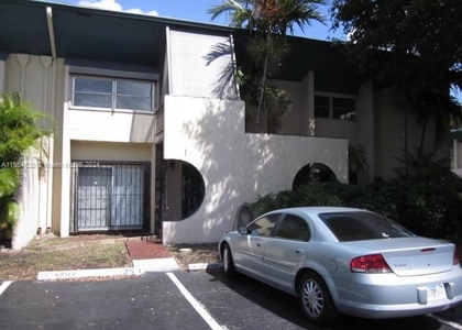 13725 Sw 84 St - Photo 1