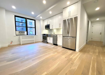 East 48th Street - Photo 1