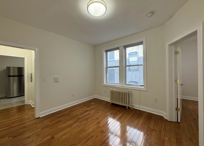 6404 Park Ave - Photo 1