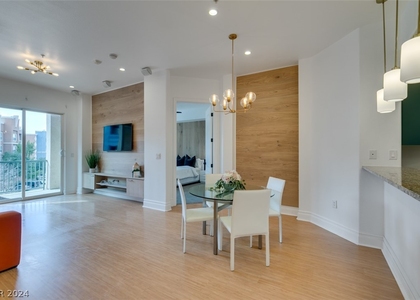 50 E Serene Avenue - Photo 1