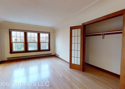 326 W. Mercer Street - Photo 1