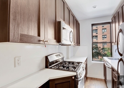 East 70th Street - Photo 1