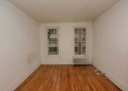 East 87th Street - Photo 1