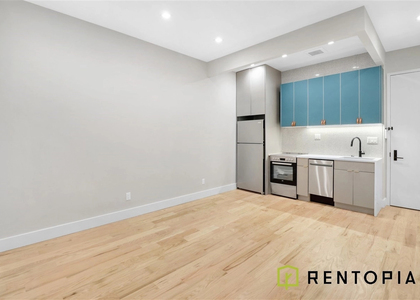 725 Metropolitan Avenue - Photo 1