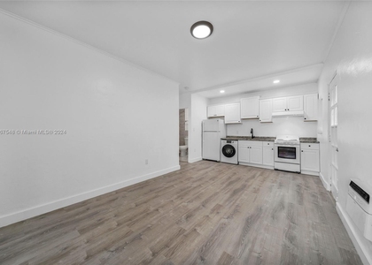 7926 Abbott Ave - Photo 1