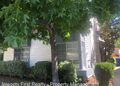 1878 Manzana Way - Photo 1