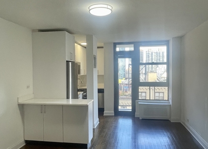 165 East 35th Street - Photo 1