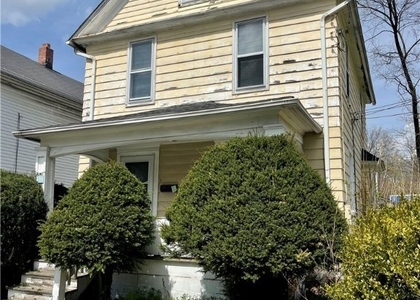 411 E South Street - Photo 1