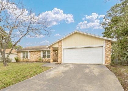 481 Hurley Sw - Photo 1