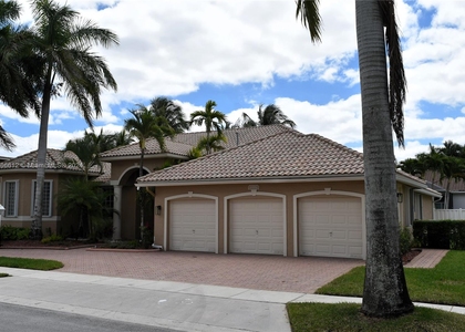 13762 Nw 18th Ct - Photo 1