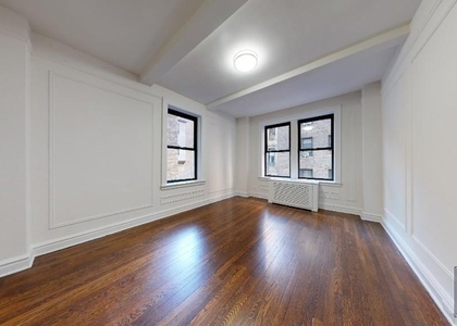 25 West 68th Street - Photo 1