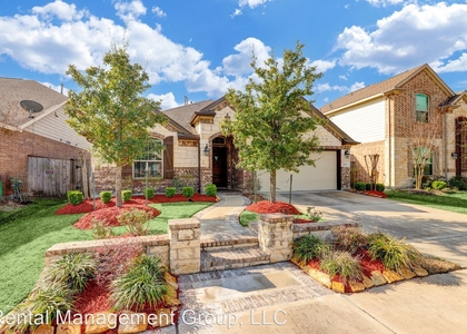 16631 Highland Country - Photo 1