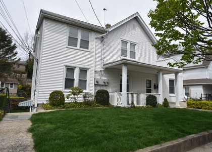 244 Davis Avenue - Photo 1