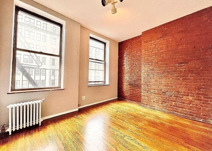 221 East 23rd Street - Photo 1