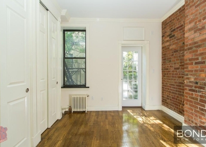 250 Mott Street - Photo 1