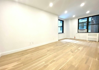 East 48th Street - Photo 1