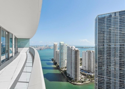 200 Biscayne Boulevard Way - Photo 1