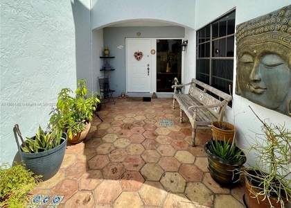 20907 Leeward Ct - Photo 1