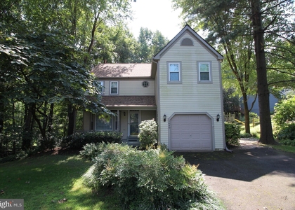 1649 Bennington Hollow Lane - Photo 1