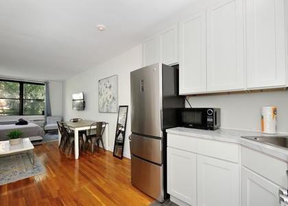 440 East 78th Street - Photo 1