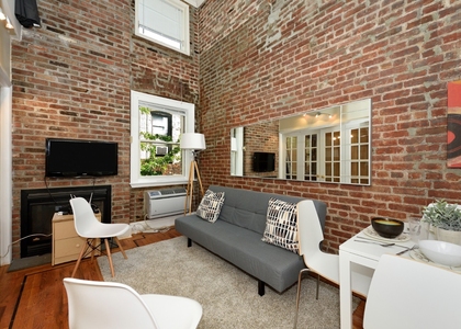 692 Tenth Avenue - Photo 1