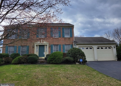 7708 Sandstone Court - Photo 1