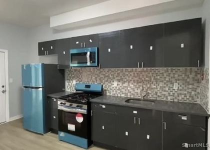 511 Main Street - Photo 1