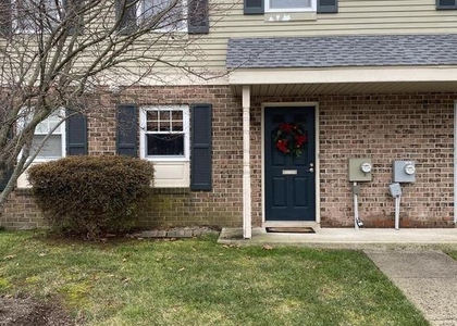 19 Coventry Ct - Photo 1