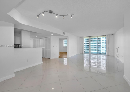 1155 Brickell Bay Dr - Photo 1